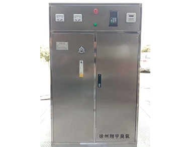 小（xiǎo）型（xíng）水冷式臭氧發生器